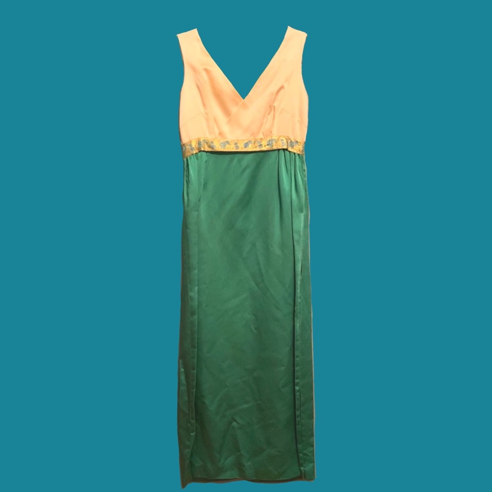 ❌SOLD! ❌Vintage Gown & Coat Set